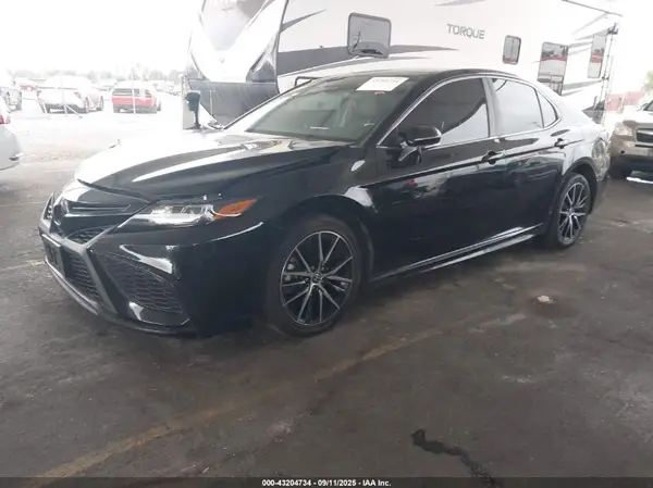 4T1G11AK2RU858816 2024 TOYOTA CAMRY - Image 2