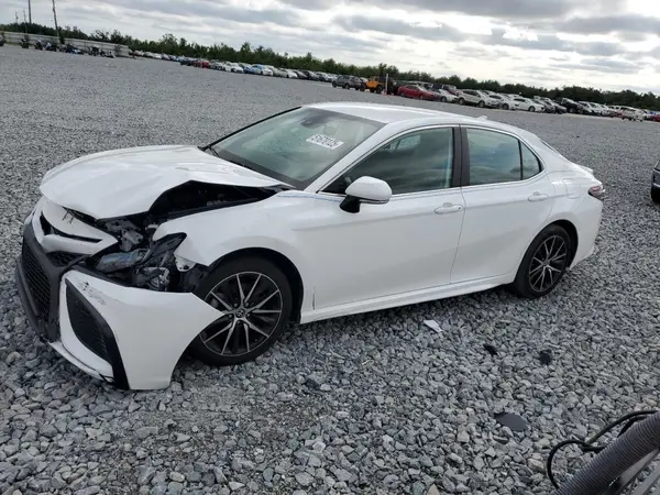 4T1G11AK2RU862056 2024 TOYOTA CAMRY - Image 1