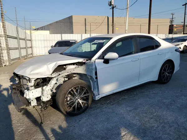 4T1G11AK2RU869248 2024 TOYOTA CAMRY - Image 1