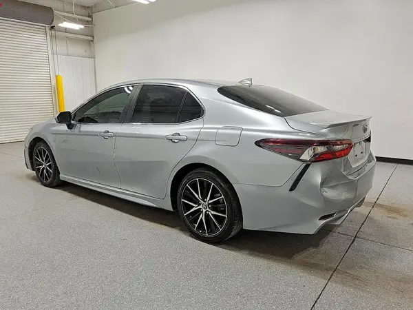 4T1G11AK2RU874661 2024 TOYOTA CAMRY - Image 2