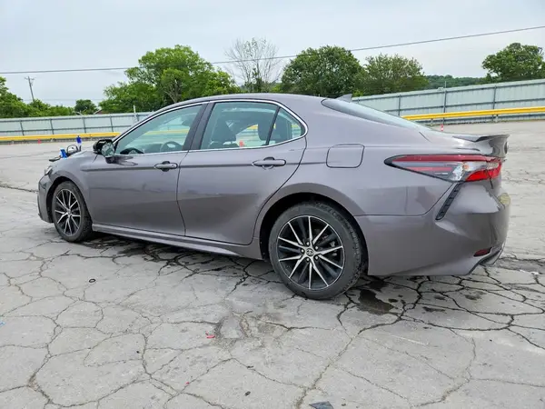 4T1G11AK2RU889077 2024 TOYOTA CAMRY - Image 2