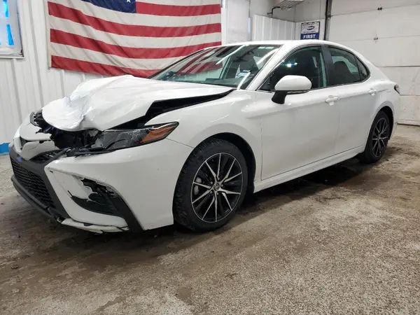 4T1G11AK2RU891587 2024 TOYOTA CAMRY - Image 1