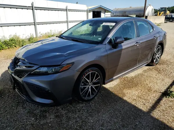 4T1G11AK2RU894389 2024 TOYOTA CAMRY - Image 1