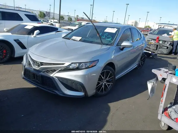 4T1G11AK2RU904452 2024 TOYOTA CAMRY - Image 2
