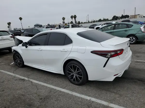 4T1G11AK2RU909859 2024 TOYOTA CAMRY - Image 2