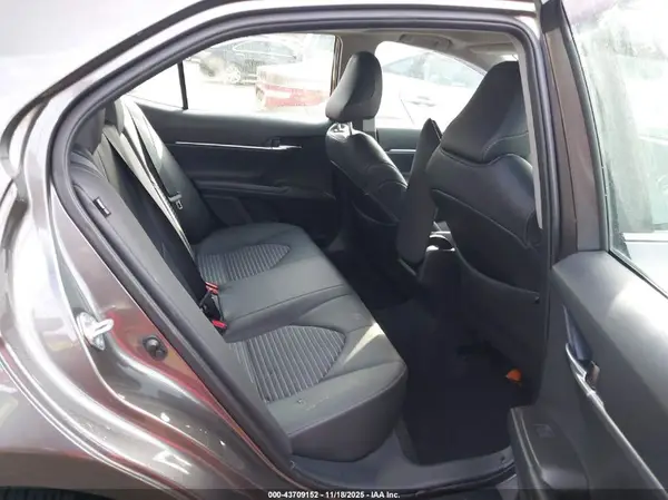 4T1G11AK2RU910087 2024 TOYOTA CAMRY - Image 8