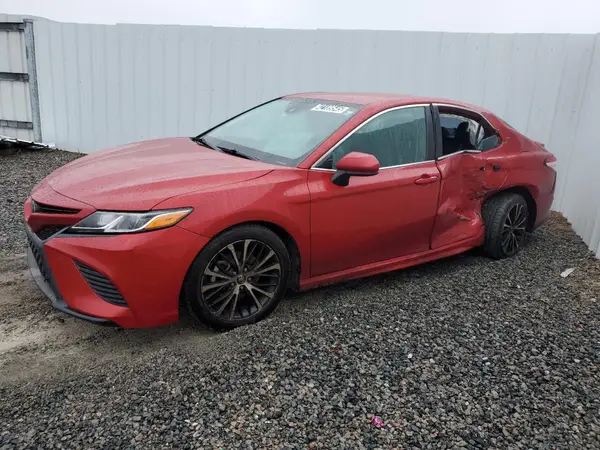 4T1G11AK3LU310766 2020 TOYOTA CAMRY - Image 1