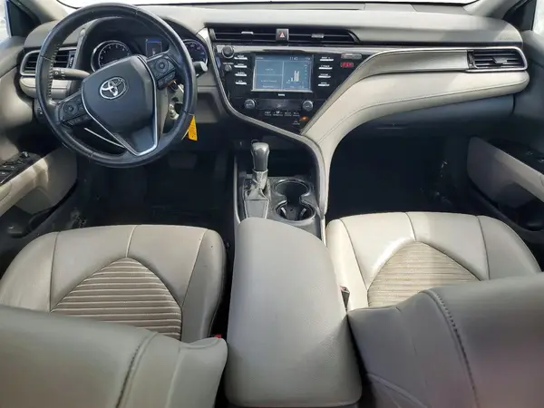 4T1G11AK3LU317426 2020 TOYOTA CAMRY - Image 8