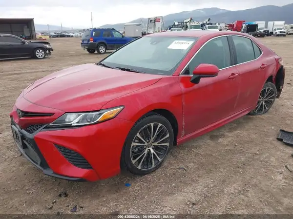 4T1G11AK3LU326319 2020 TOYOTA CAMRY - Image 2