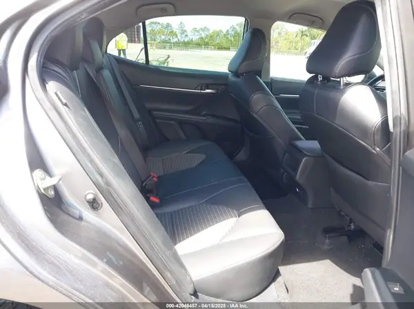 4T1G11AK3LU330483 2020 TOYOTA CAMRY - Image 8