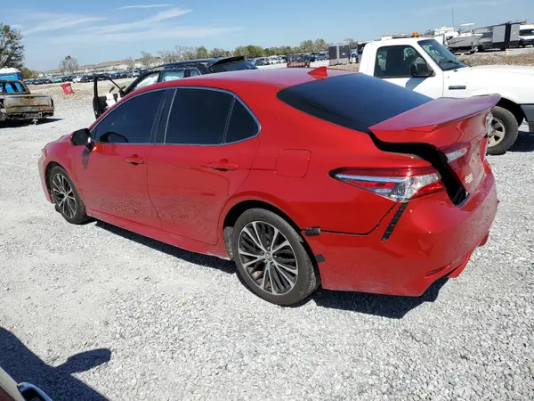 4T1G11AK3LU335067 2020 TOYOTA CAMRY - Image 2