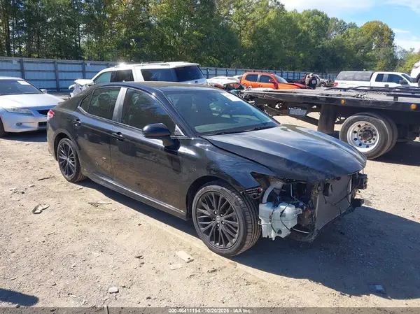 4T1G11AK3LU335330 2020 TOYOTA CAMRY - Image 1