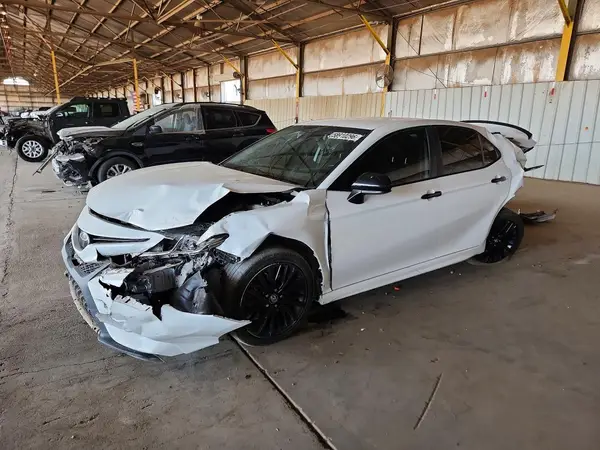 4T1G11AK3LU346862 2020 TOYOTA CAMRY - Image 1