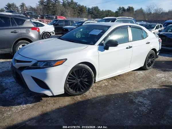 4T1G11AK3LU348286 2020 TOYOTA CAMRY - Image 2