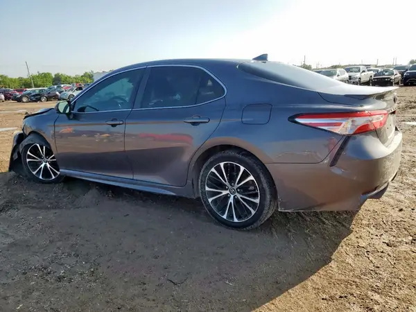 4T1G11AK3LU350930 2020 TOYOTA CAMRY - Image 2