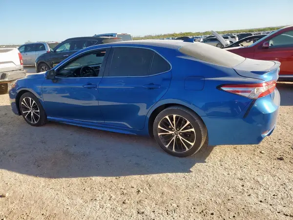 4T1G11AK3LU352581 2020 TOYOTA CAMRY - Image 2