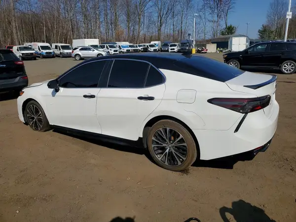 4T1G11AK3LU354833 2020 TOYOTA CAMRY - Image 2