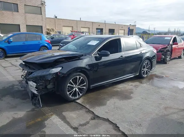 4T1G11AK3LU361152 2020 TOYOTA CAMRY - Image 2