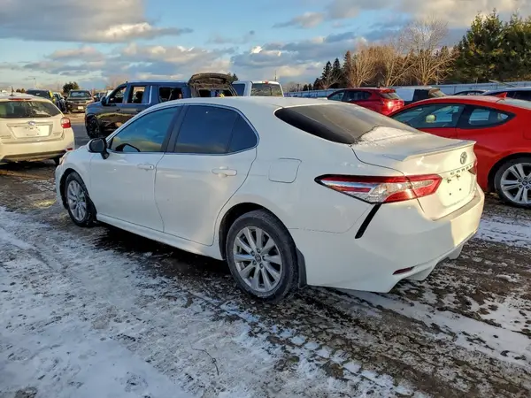 4T1G11AK3LU363127 2020 TOYOTA CAMRY - Image 2