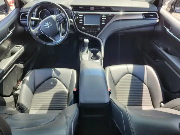 4T1G11AK3LU368036 2020 TOYOTA CAMRY - Image 8