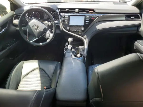 4T1G11AK3LU382633 2020 TOYOTA CAMRY - Image 8