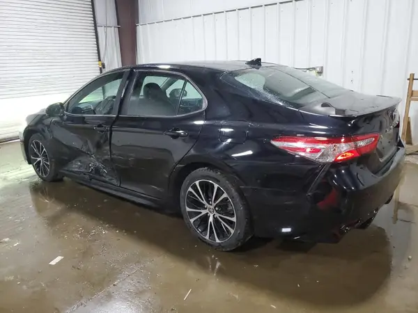 4T1G11AK3LU388335 2020 TOYOTA CAMRY - Image 2