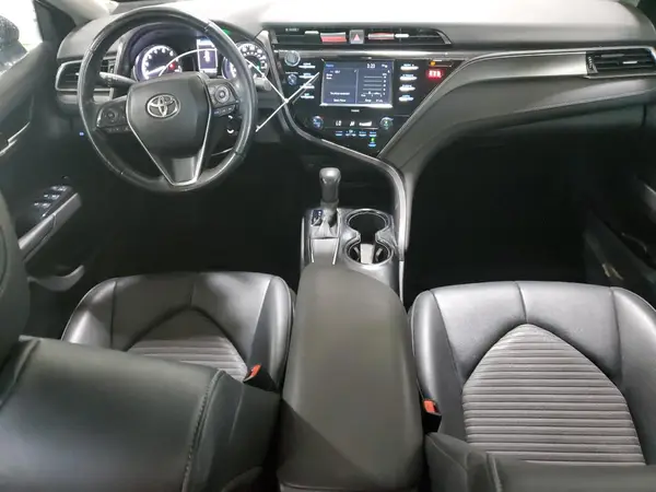 4T1G11AK3LU388335 2020 TOYOTA CAMRY - Image 8