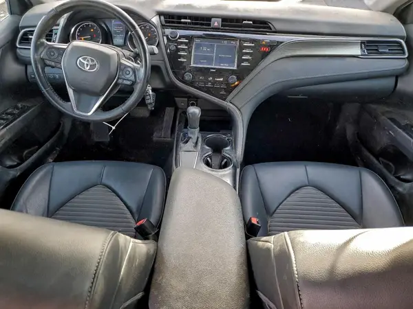 4T1G11AK3LU390411 2020 TOYOTA CAMRY - Image 8
