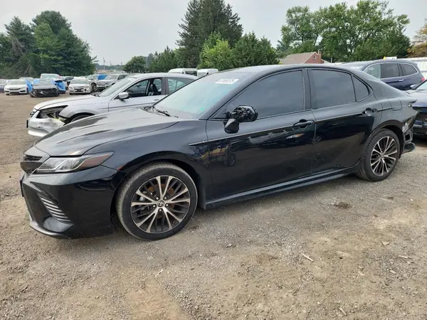 4T1G11AK3LU501233 2020 TOYOTA CAMRY - Image 1