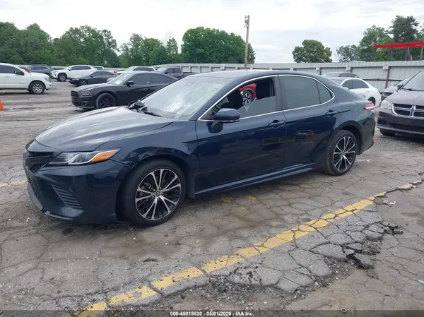 4T1G11AK3LU501796 2020 TOYOTA CAMRY - Image 2