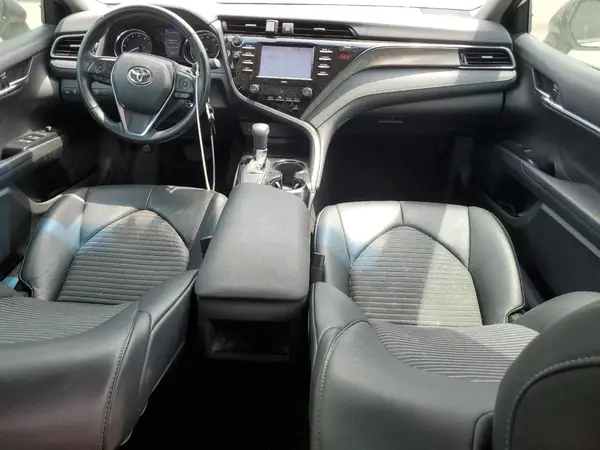 4T1G11AK3LU506044 2020 TOYOTA CAMRY - Image 8