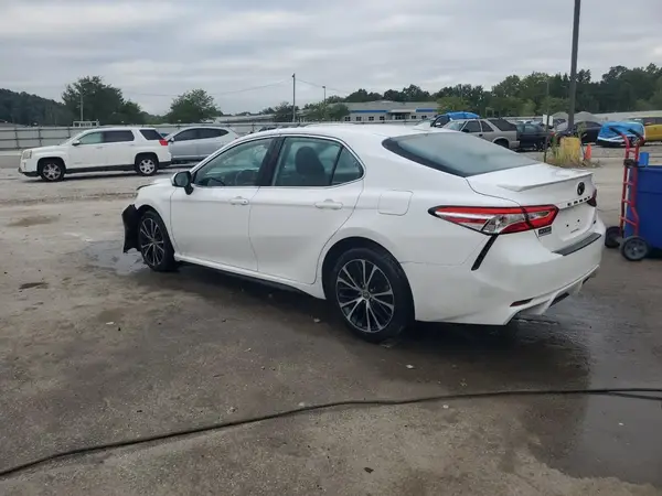 4T1G11AK3LU508442 2020 TOYOTA CAMRY - Image 2