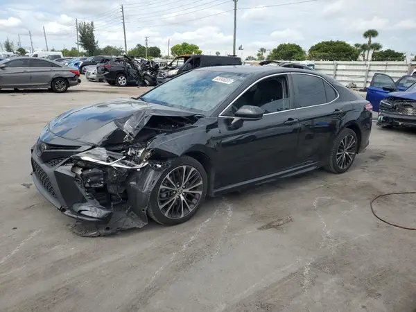 4T1G11AK3LU511051 2020 TOYOTA CAMRY - Image 1