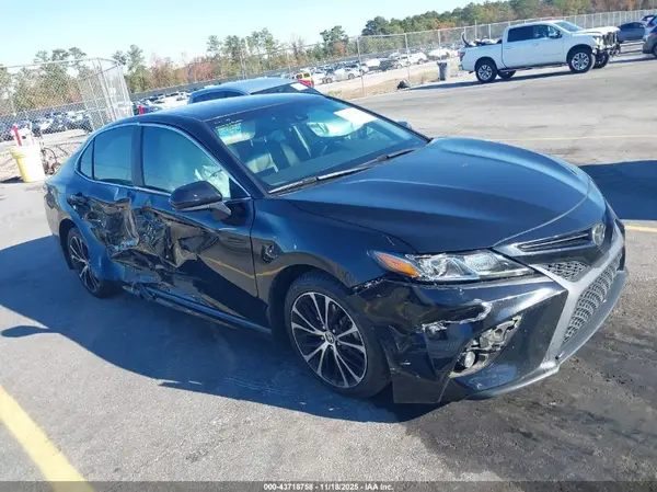 4T1G11AK3LU511292 2020 TOYOTA CAMRY - Image 1