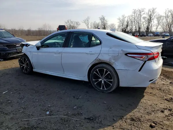 4T1G11AK3LU858637 2020 TOYOTA CAMRY - Image 2