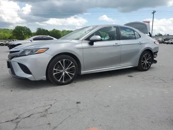 4T1G11AK3LU863112 2020 TOYOTA CAMRY - Image 1