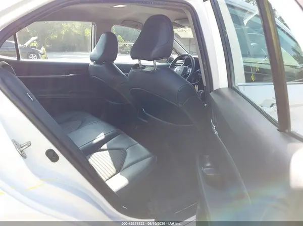 4T1G11AK3LU864731 2020 TOYOTA CAMRY - Image 8