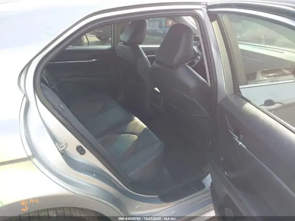 4T1G11AK3LU865460 2020 TOYOTA CAMRY - Image 8