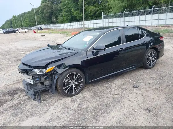4T1G11AK3LU867080 2020 TOYOTA CAMRY - Image 2