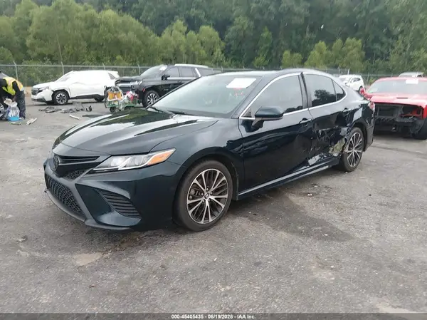 4T1G11AK3LU877219 2020 TOYOTA CAMRY - Image 2