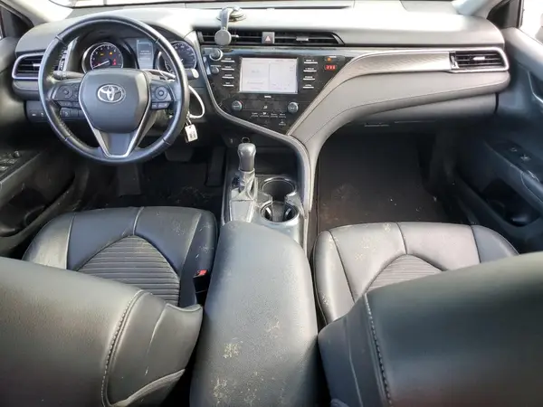 4T1G11AK3LU884235 2020 TOYOTA CAMRY - Image 8