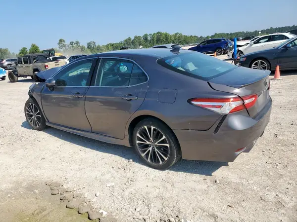 4T1G11AK3LU887300 2020 TOYOTA CAMRY - Image 2