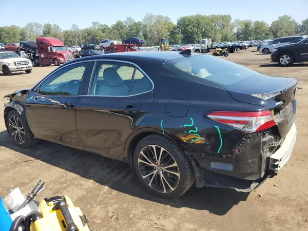 4T1G11AK3LU898295 2020 TOYOTA CAMRY - Image 2