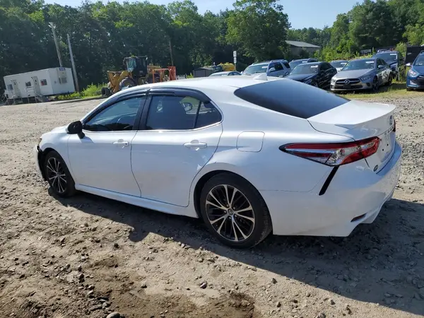 4T1G11AK3LU899155 2020 TOYOTA CAMRY - Image 2