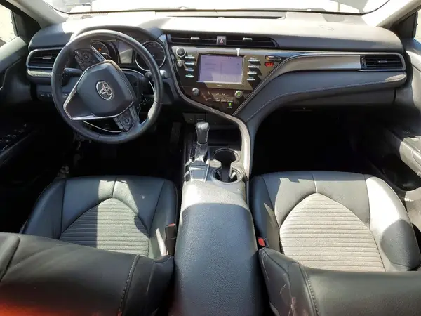 4T1G11AK3LU900983 2020 TOYOTA CAMRY - Image 8