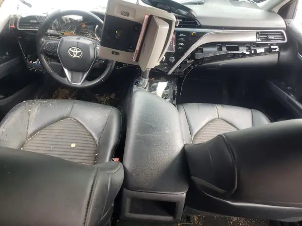 4T1G11AK3LU907884 2020 TOYOTA CAMRY - Image 8