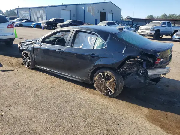 4T1G11AK3LU909442 2020 TOYOTA CAMRY - Image 2