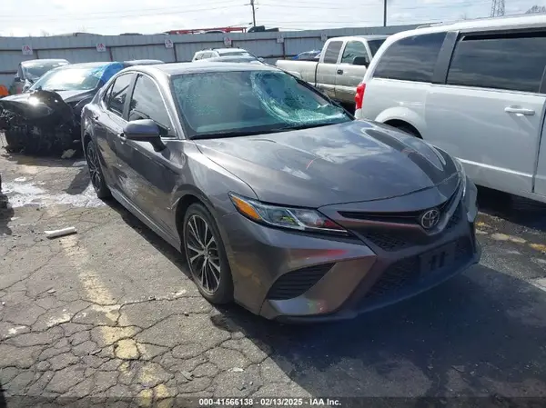 4T1G11AK3LU910056 2020 TOYOTA CAMRY - Image 1