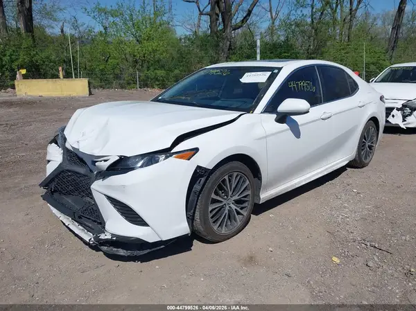 4T1G11AK3LU912776 2020 TOYOTA CAMRY - Image 2