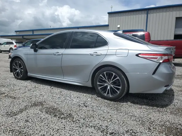 4T1G11AK3LU928461 2020 TOYOTA CAMRY - Image 2